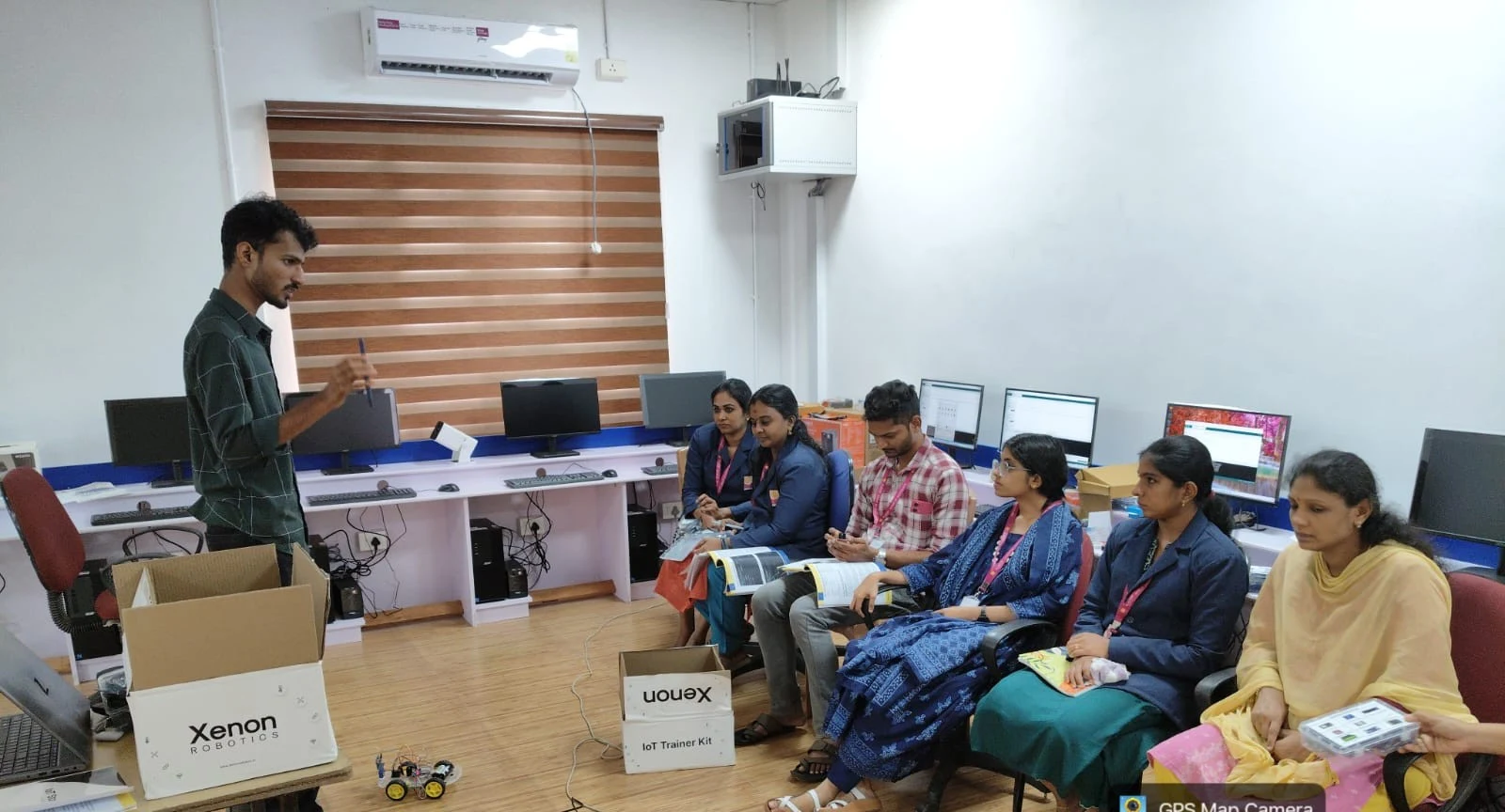 Xenon instructor leading a faculty development class at Al Azhar College